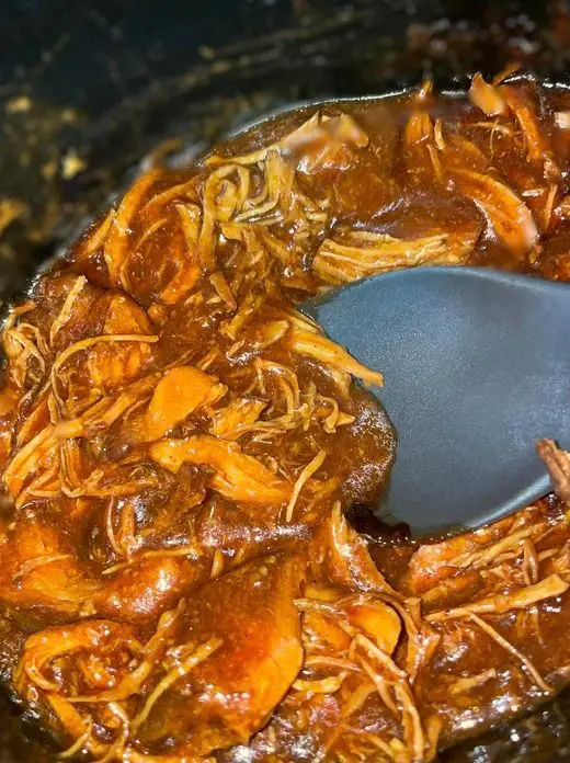 The Heart of Home Cooking: Crockpot Shredded BBQ Chicken
