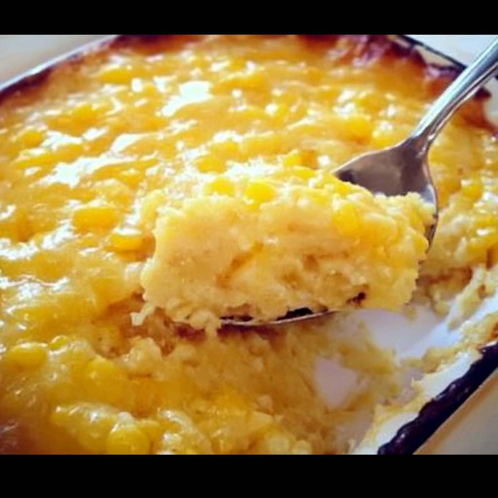 corn pudding, baked corn casserole, easy corn casserole, Jiffy corn casserole, southern corn casserole, creamed corn casserole, cheesy corn casserole