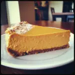 easy pumpkin cheesecake, no bake cheesecake, pumpkin spice cheesecake, no bake fall desserts, quick pumpkin cheesecake