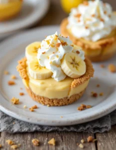 easy-no-bake-banana-cream-pies