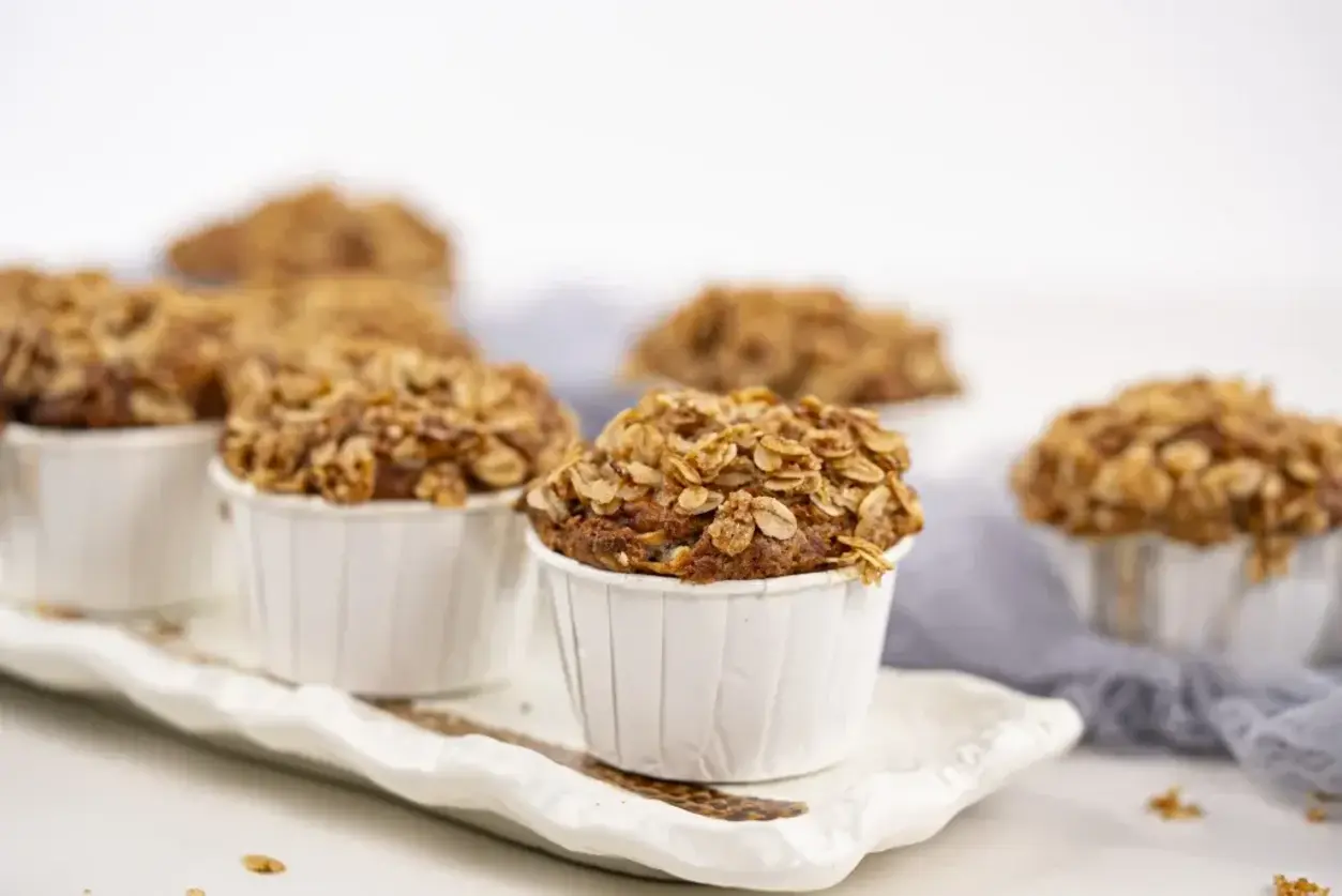 Perfectly Moist Banana Oatmeal Muffins with Crunchy Topping