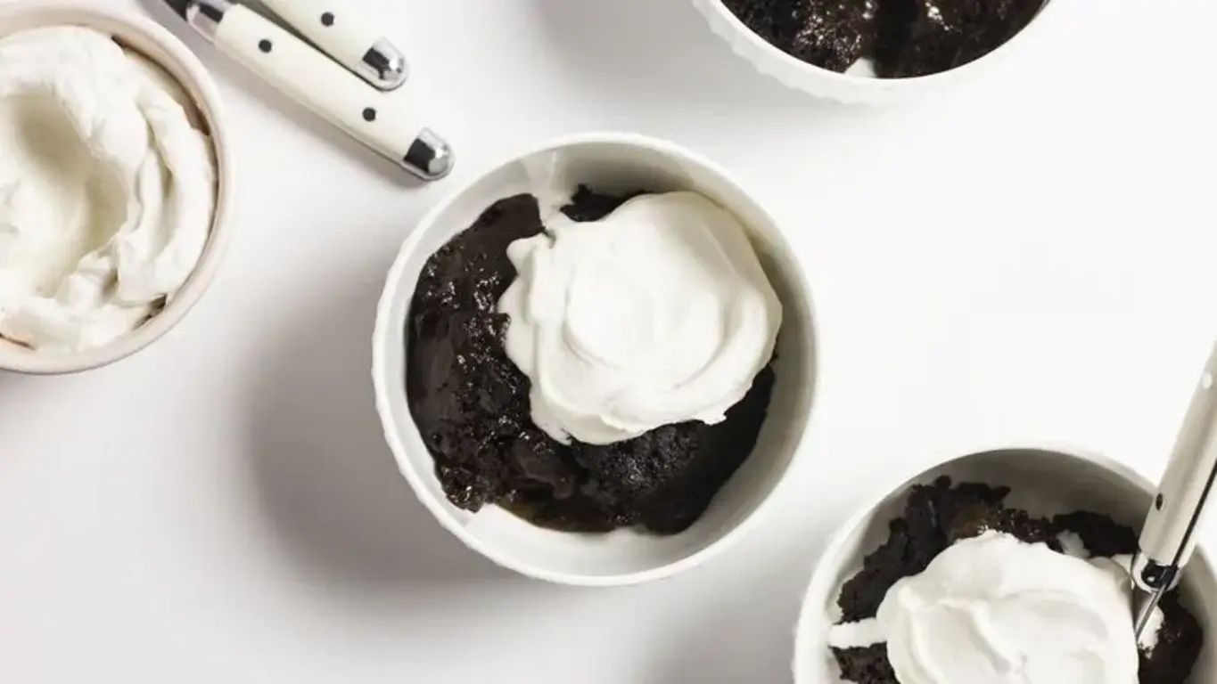 Decadent Slow Cooker Chocolate Lava Cake Recipe