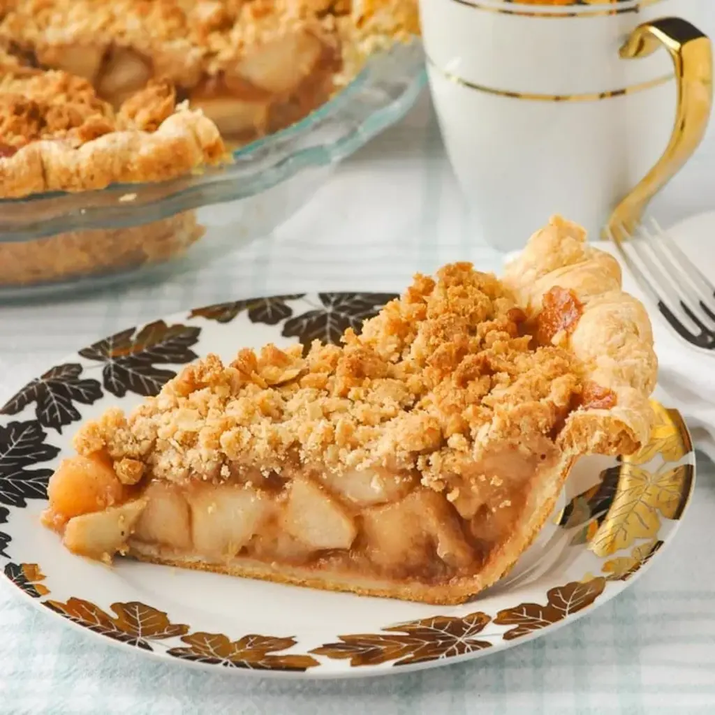 Deep Dish Apple Crumble Pie – Perfect Fall Dessert