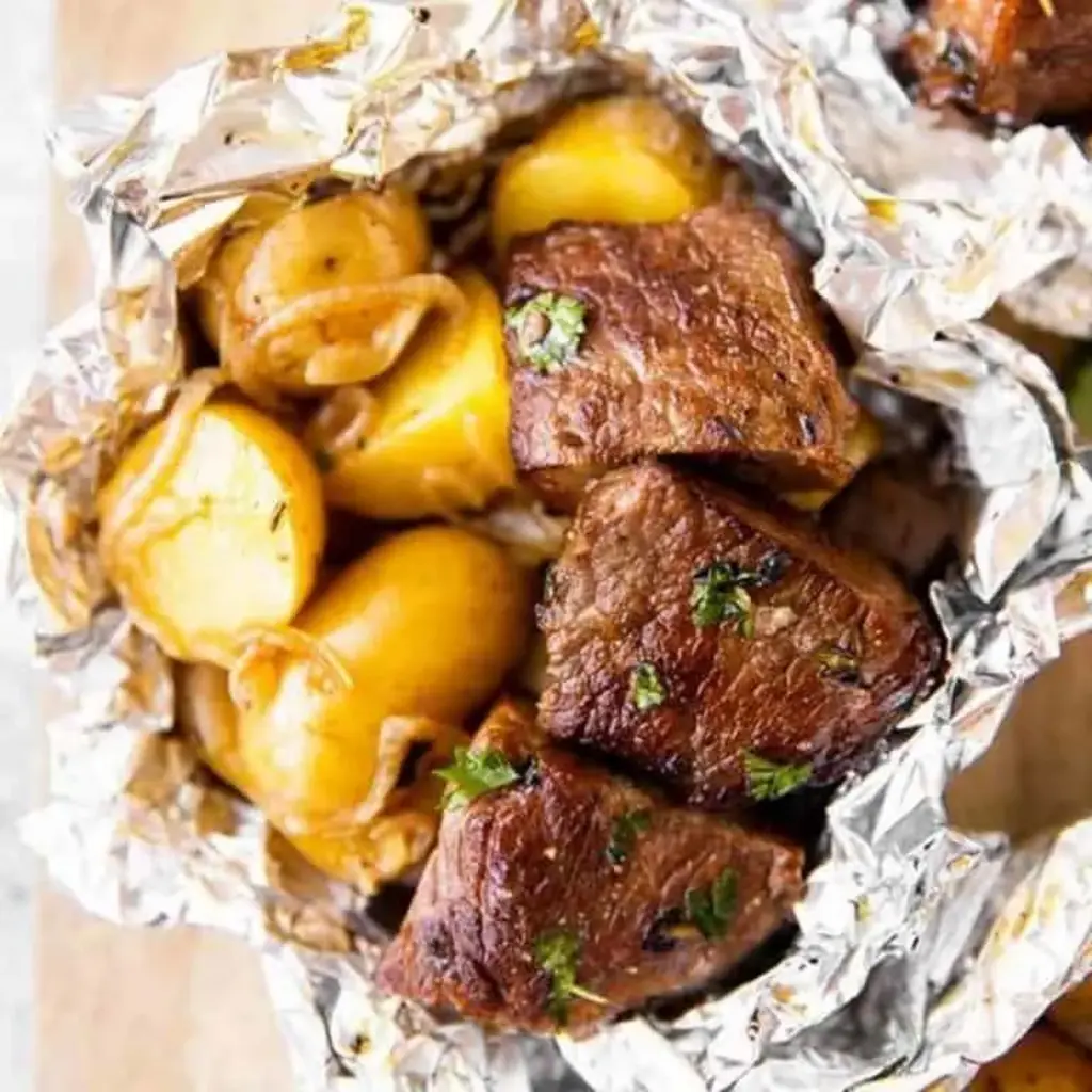 Garlic Butter Steak and Potato Foil Packets